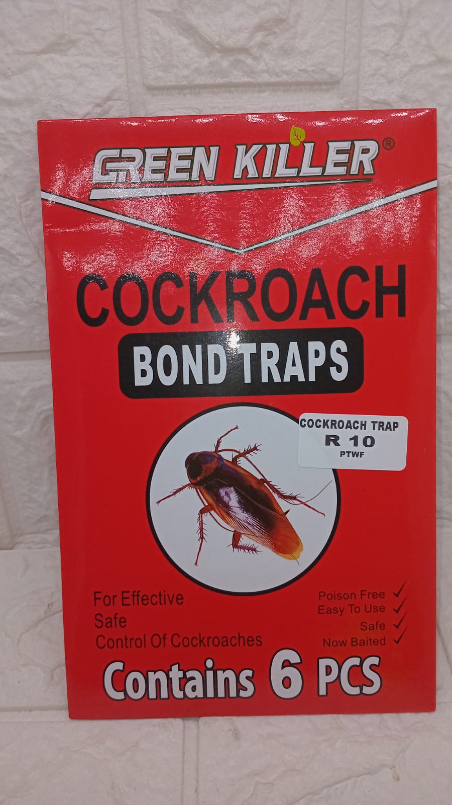 COCKROACH TRAP