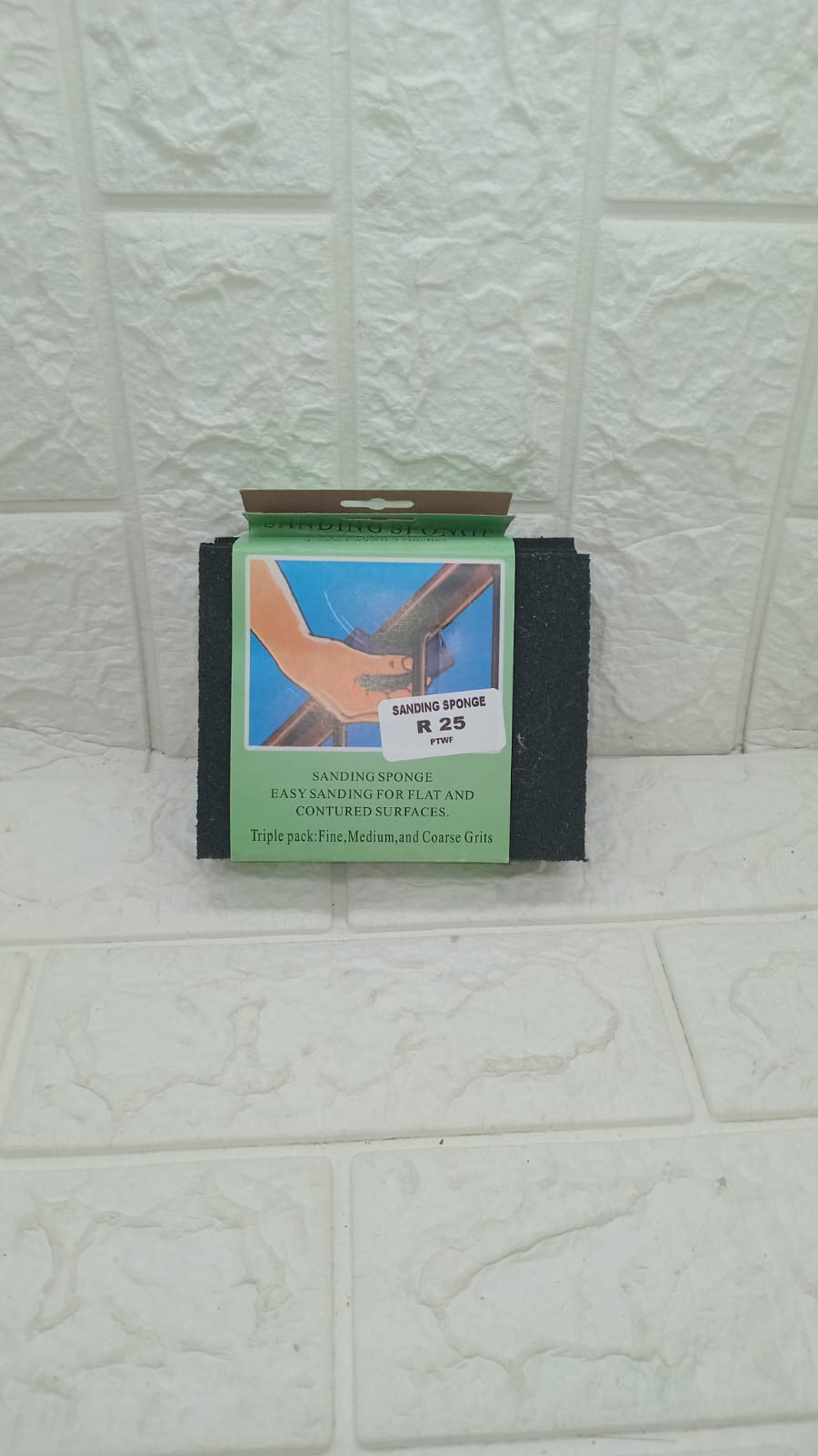 SANDING SPONGE