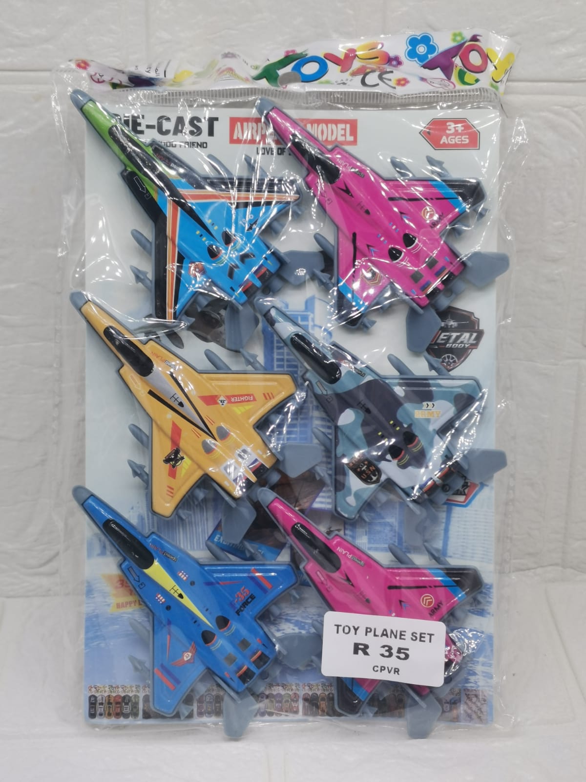 TOY PLANE SET