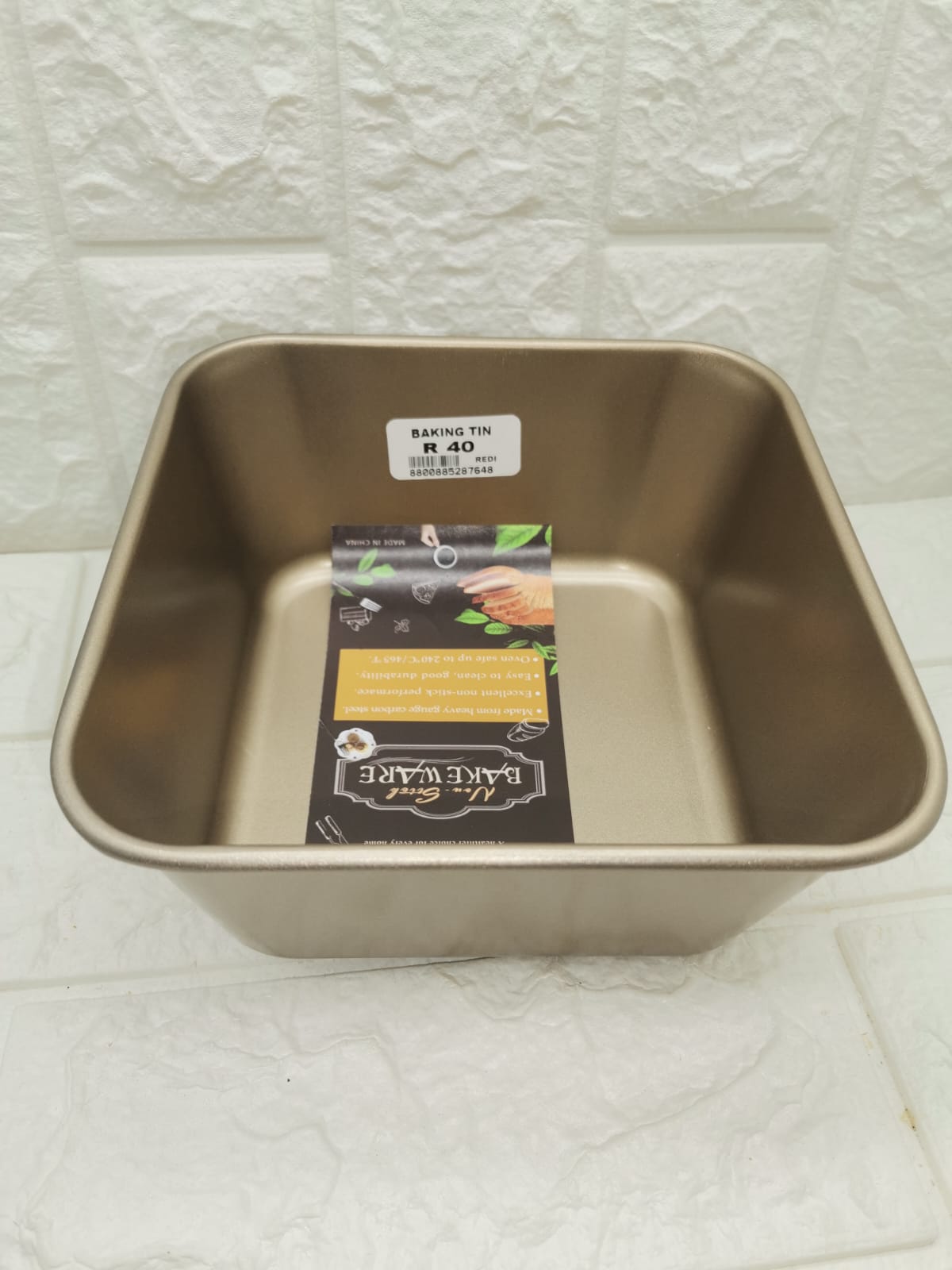 GOLD SQUARE TIN