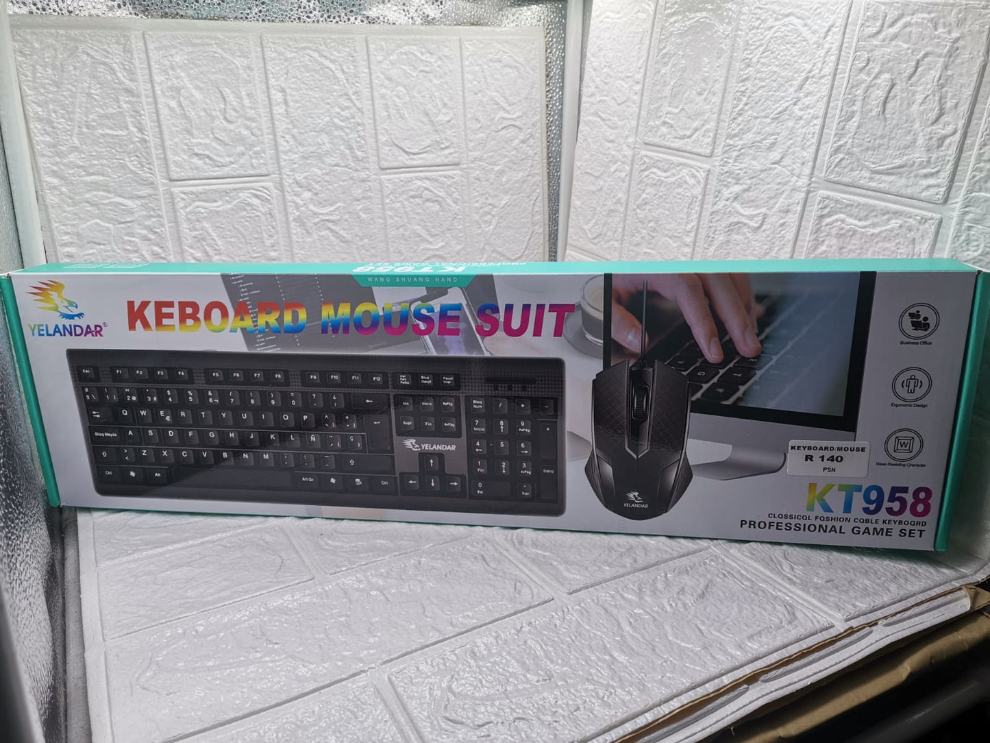KEYBOARD MOUSE SUIT