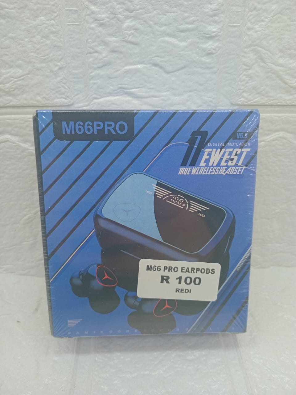 M66 WIRELESS EARPODS