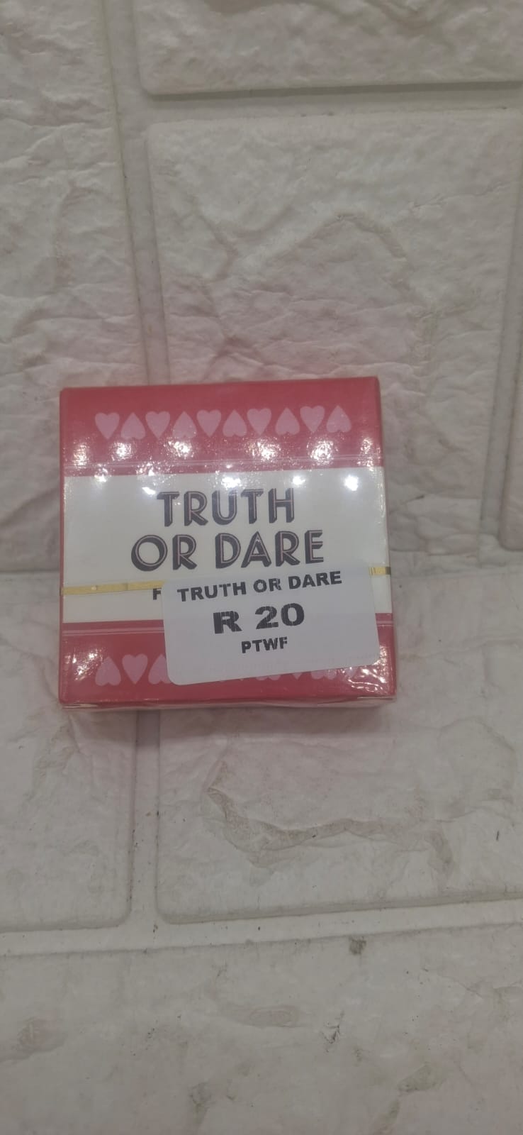 TRUTH OR DARE GAME CARDS