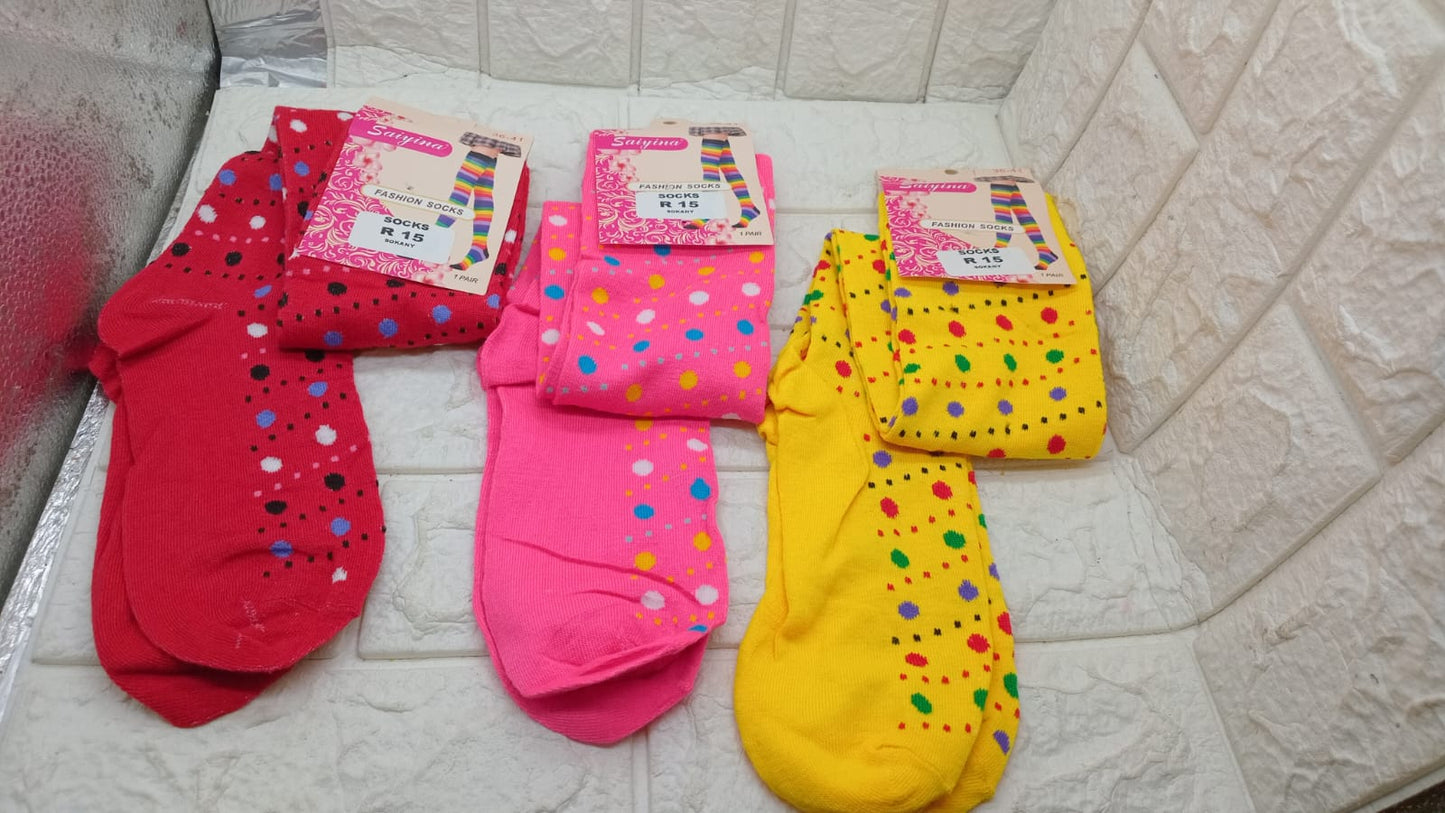 DOTTED SOCKS