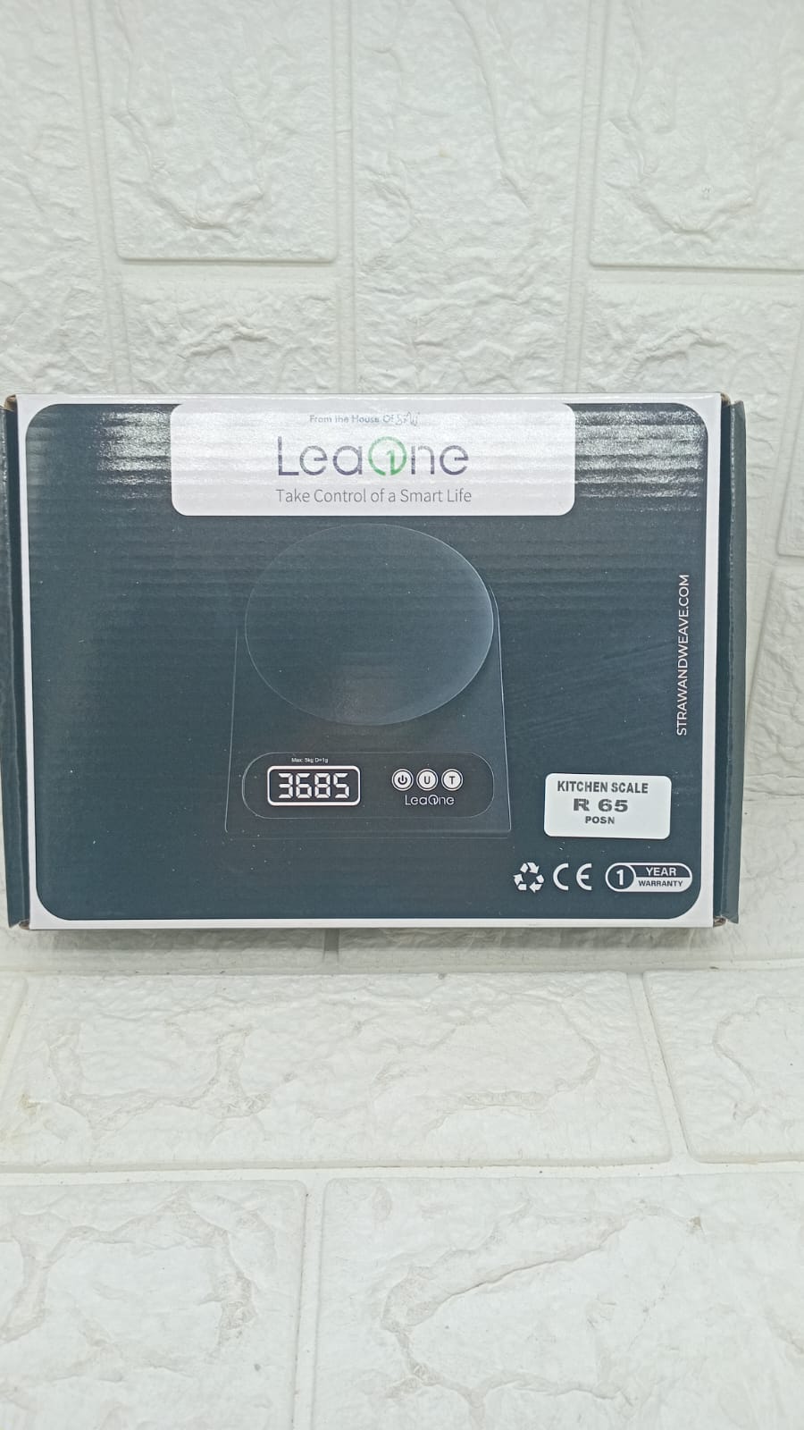 KITCHEN SCALE