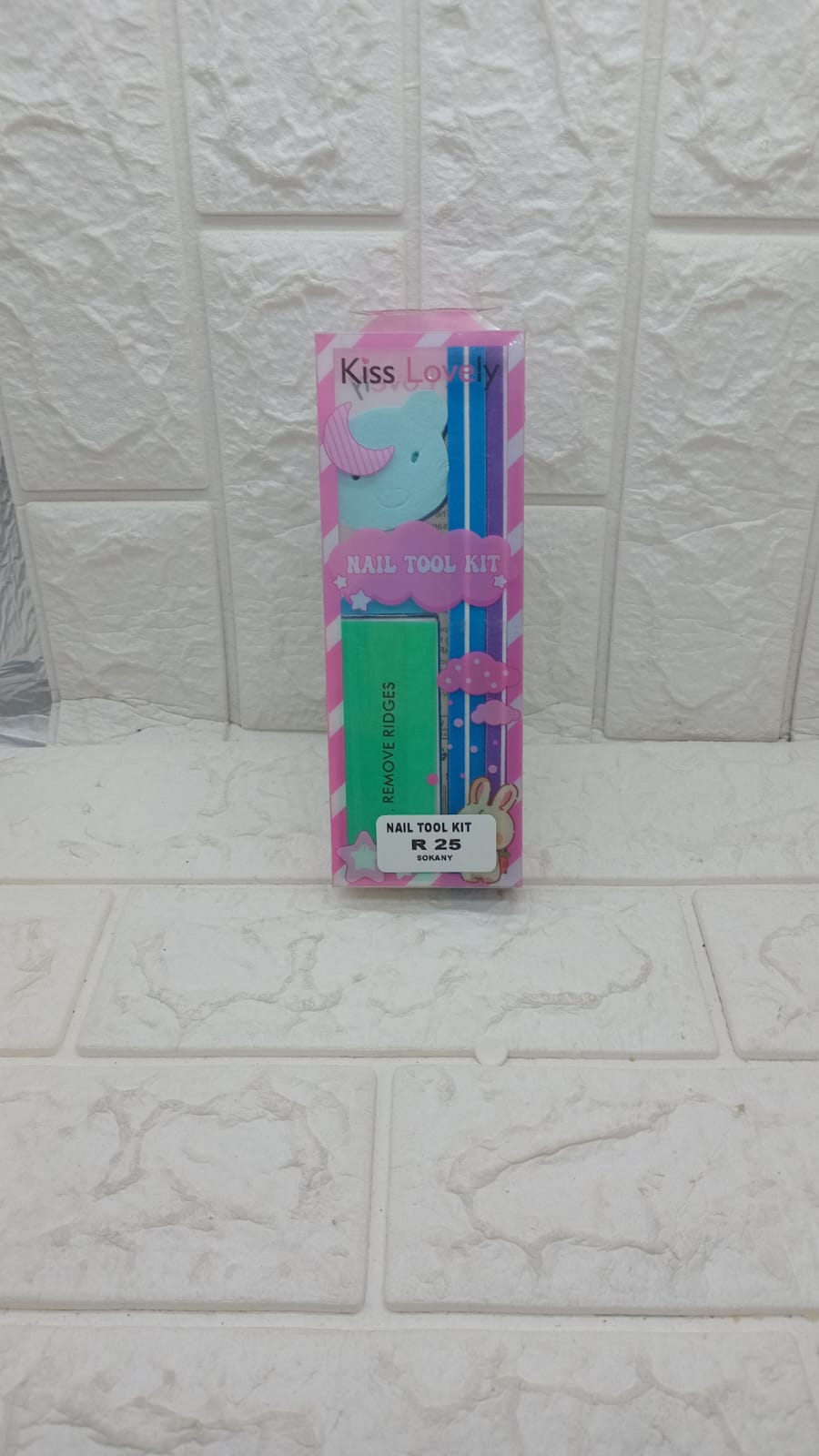 NAIL TOOL KIT