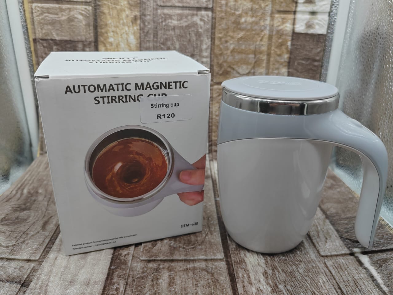 MAGIC SELF STIRRING CUP - 350 ML