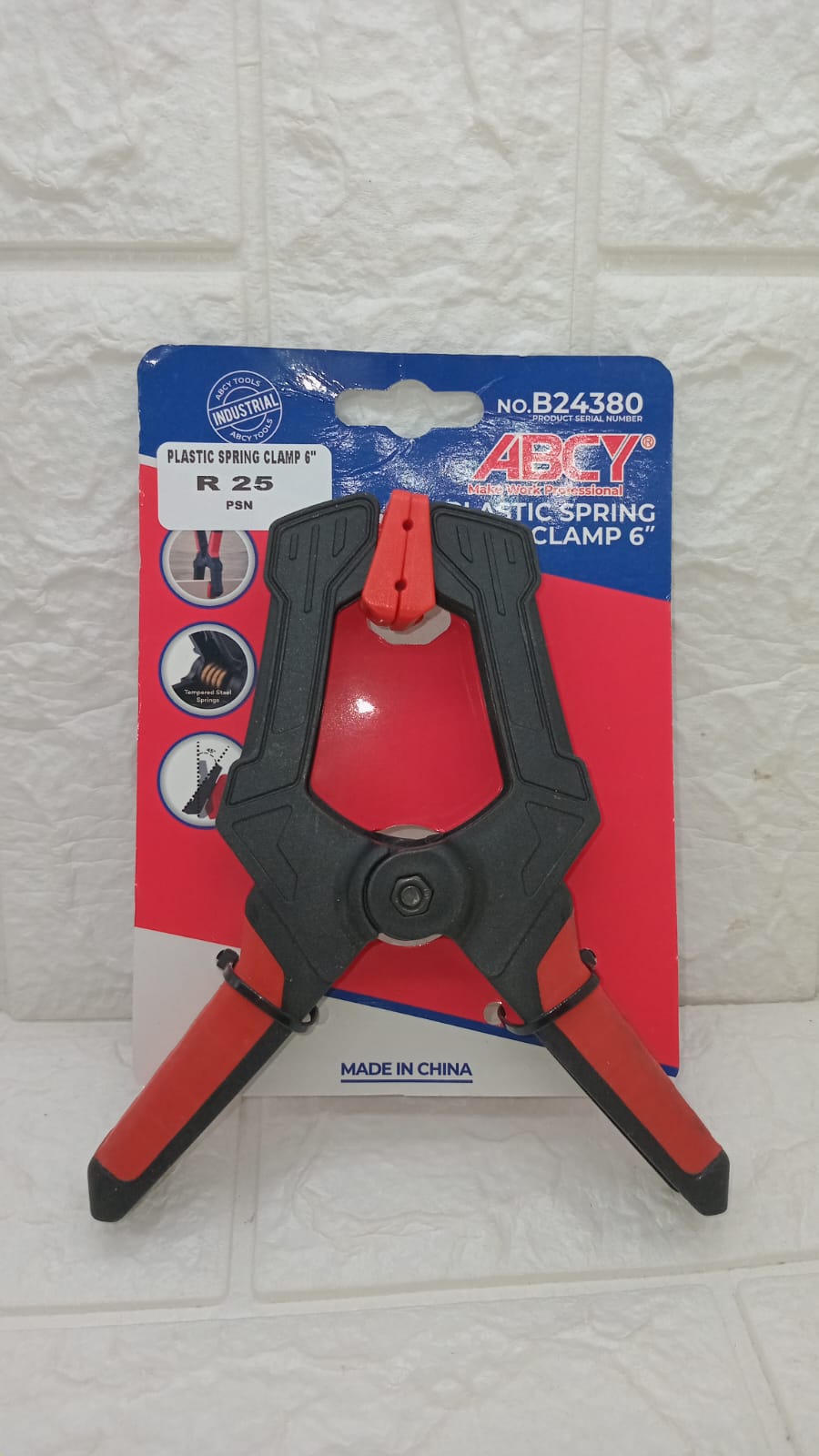 PLASTIC SPRING CLAMP 6''