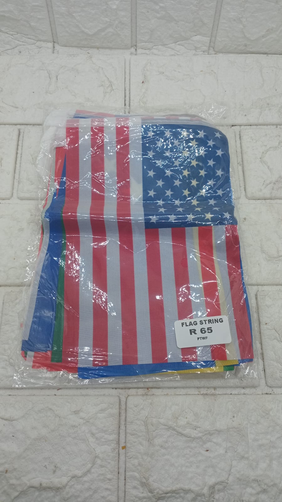 FLAG STRING