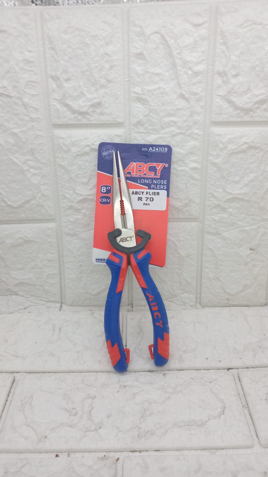 LONG NOSE PLIER