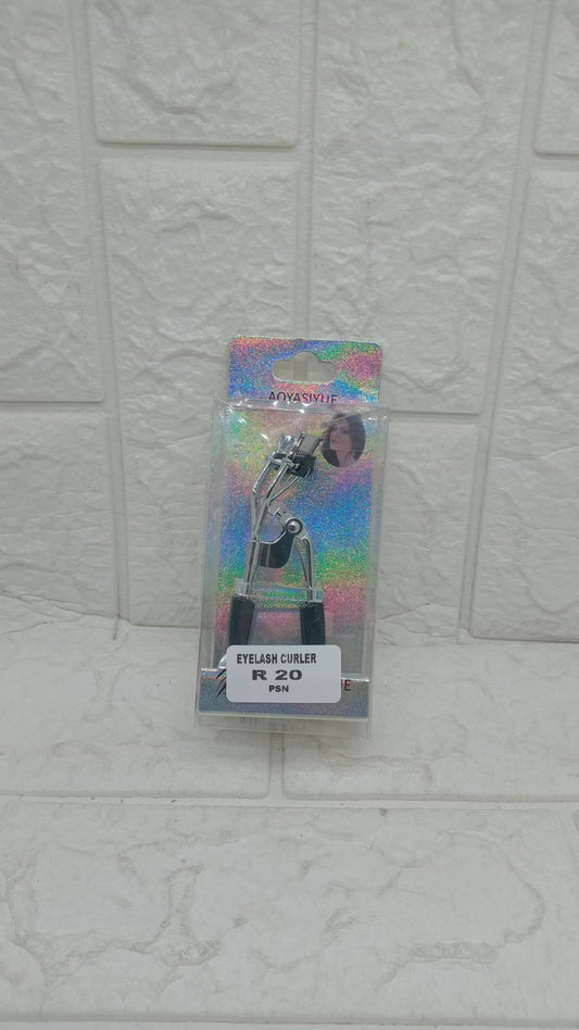 EYELASH CURLER