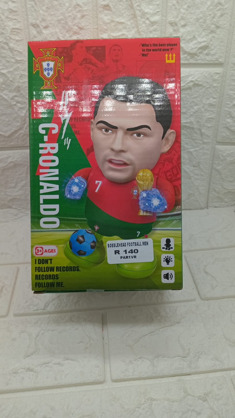 BOBBLE HEAD FOOTBALL CHARACTERS