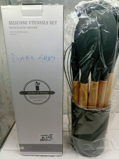 SILICONE UTENSIL SET