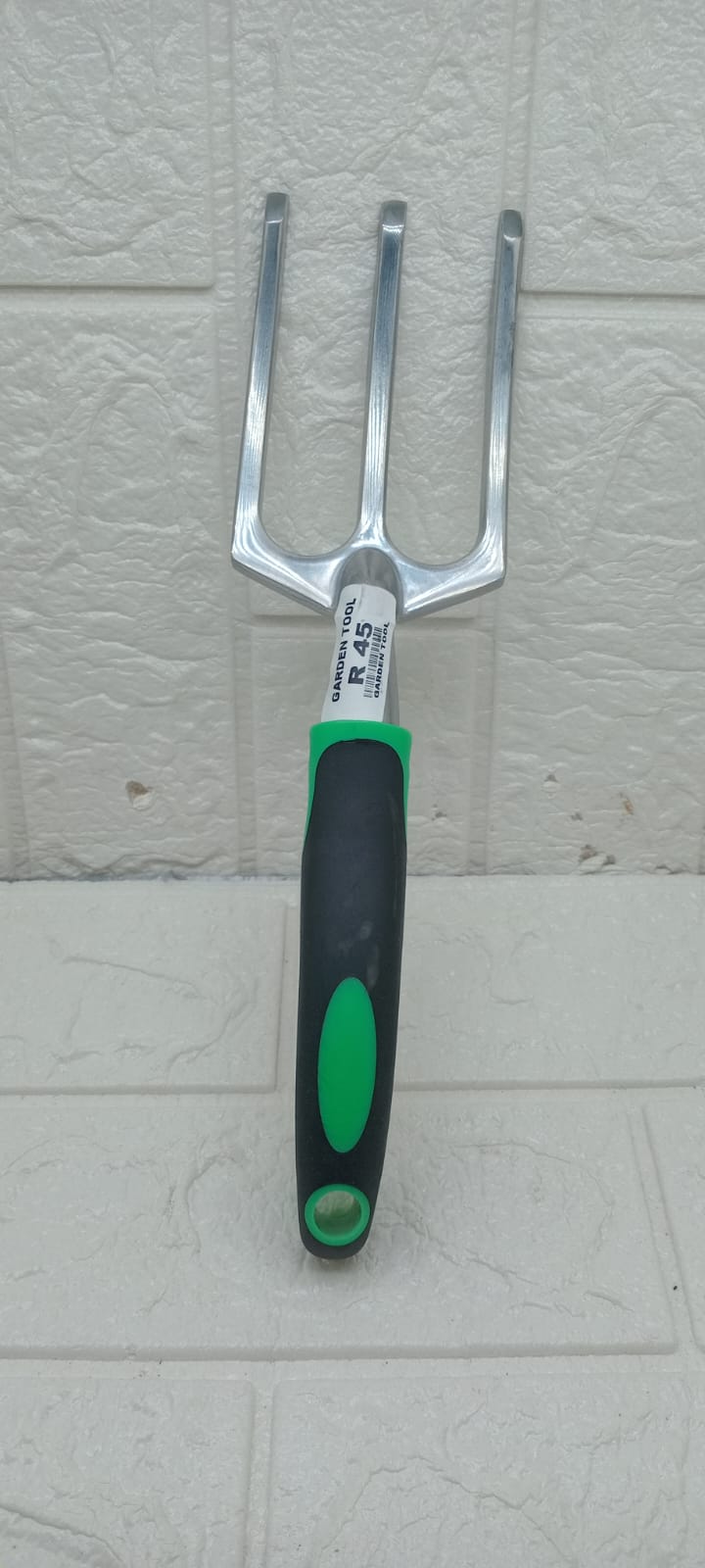 GARDEN TOOLS