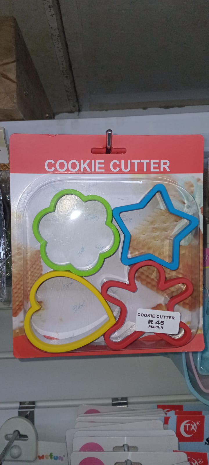 COOKIE CUTTER