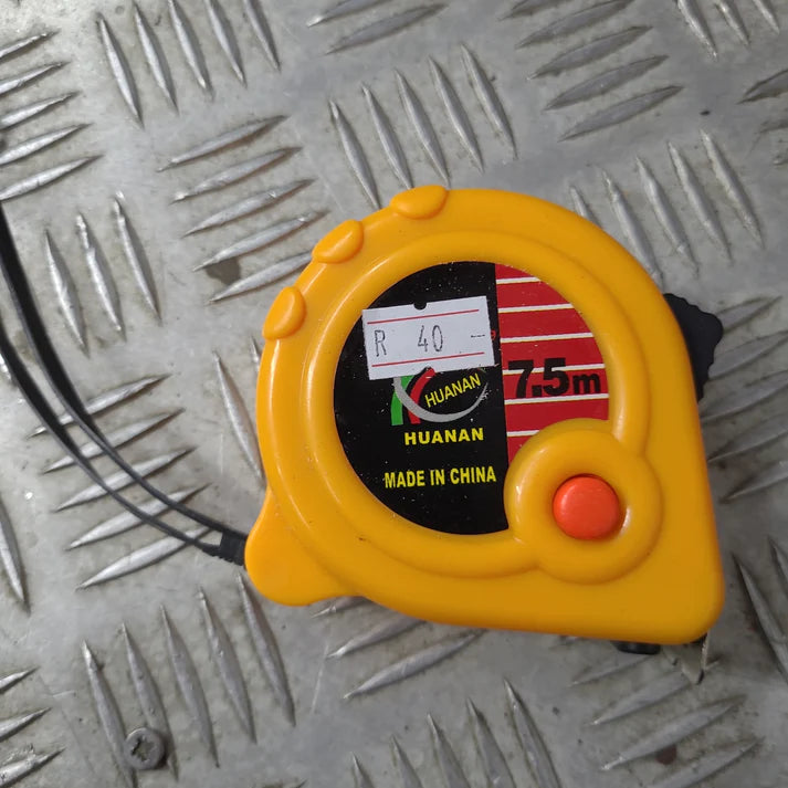 7.5m Measuring Tape