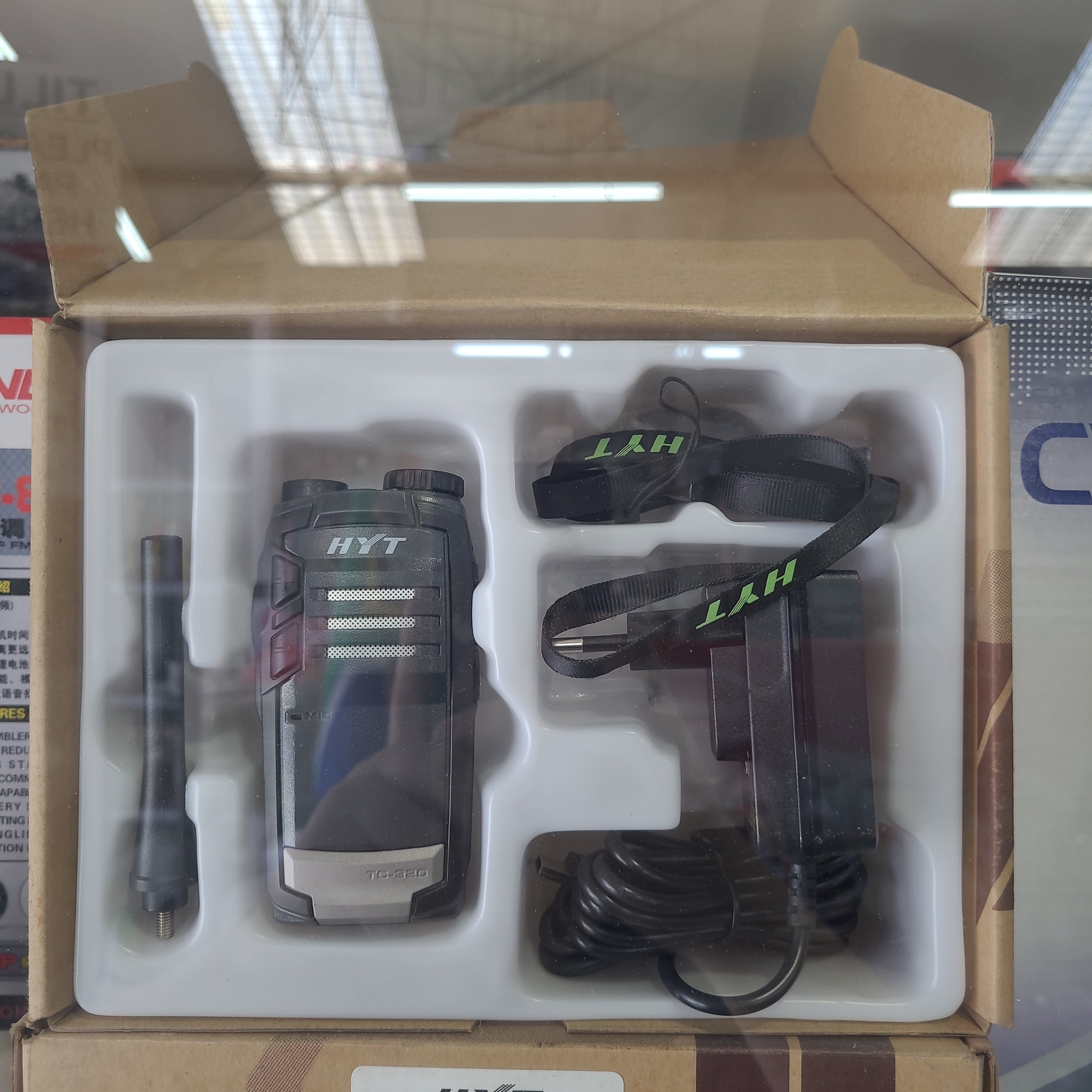 Tcrc 320 TC-320 Two way radio – SA Liquidation centre