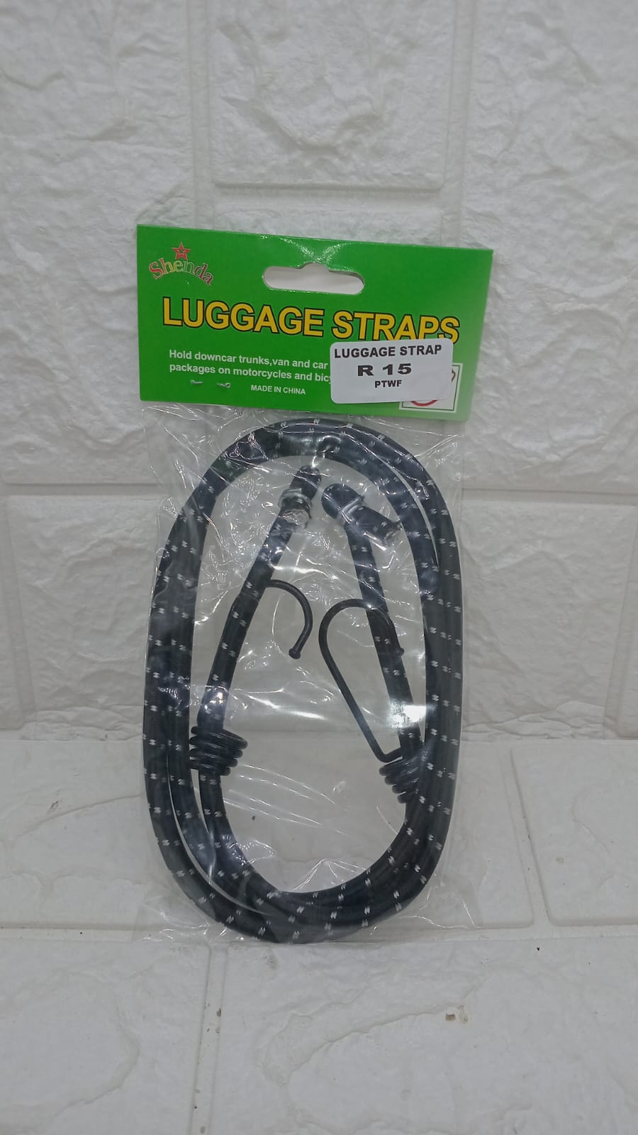 LUGGAGE STRAPS