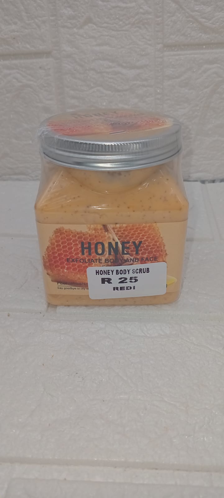 HONEY BODY SCRUB