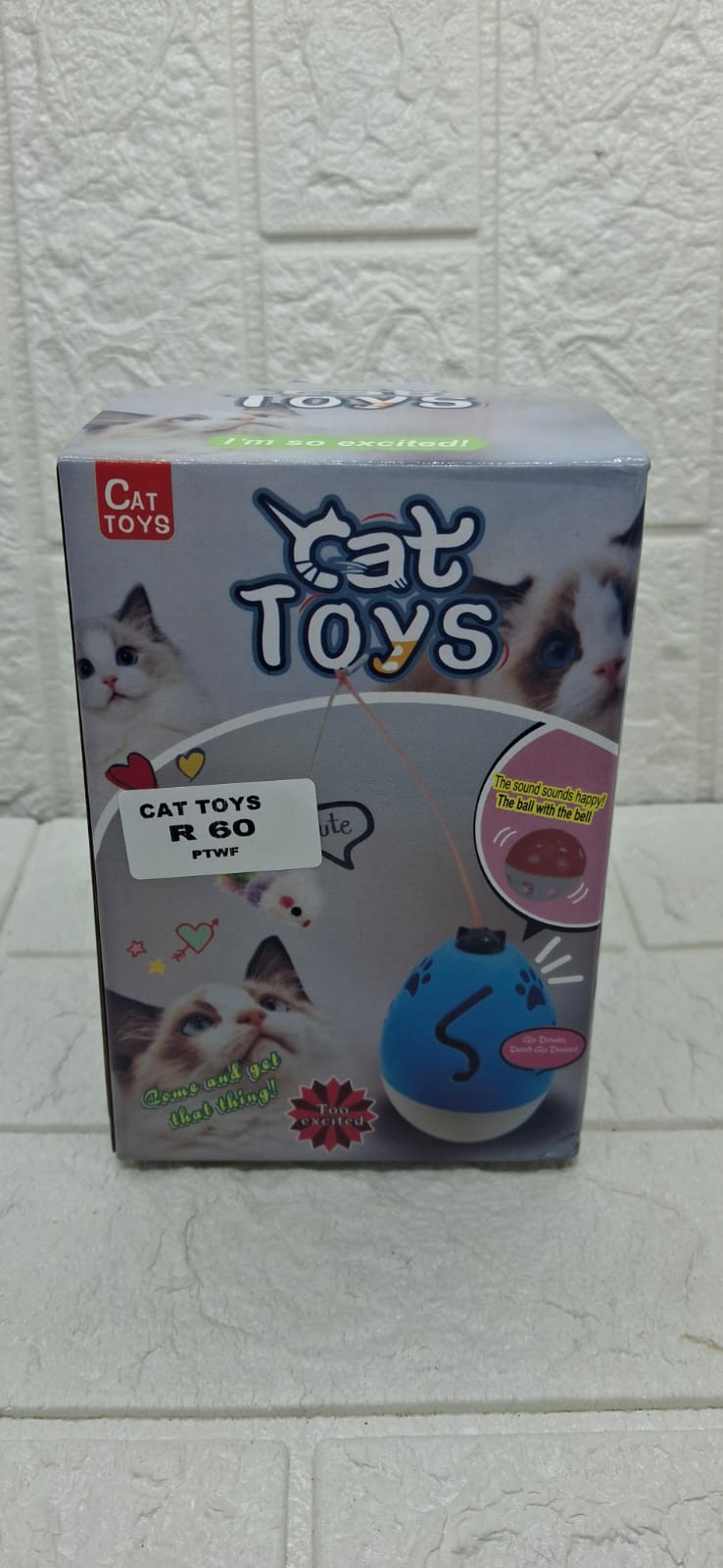 CAT TOYS