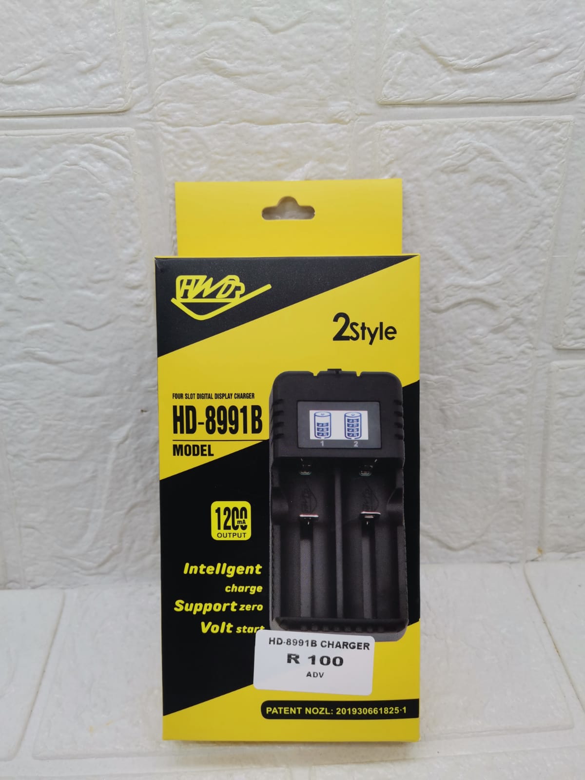 2 STYLE BATTERY CHARGER