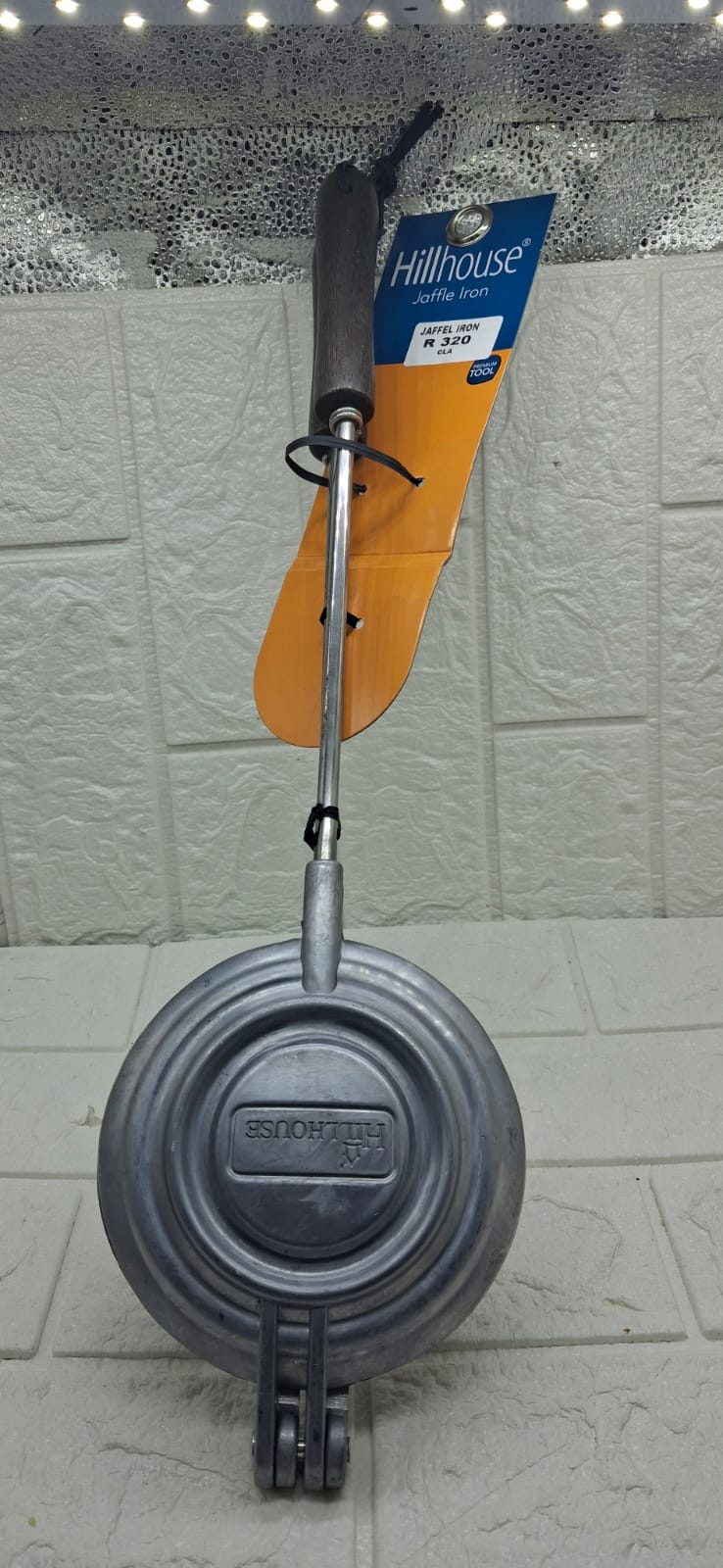 HILLHOUSE JAFFLE IRON