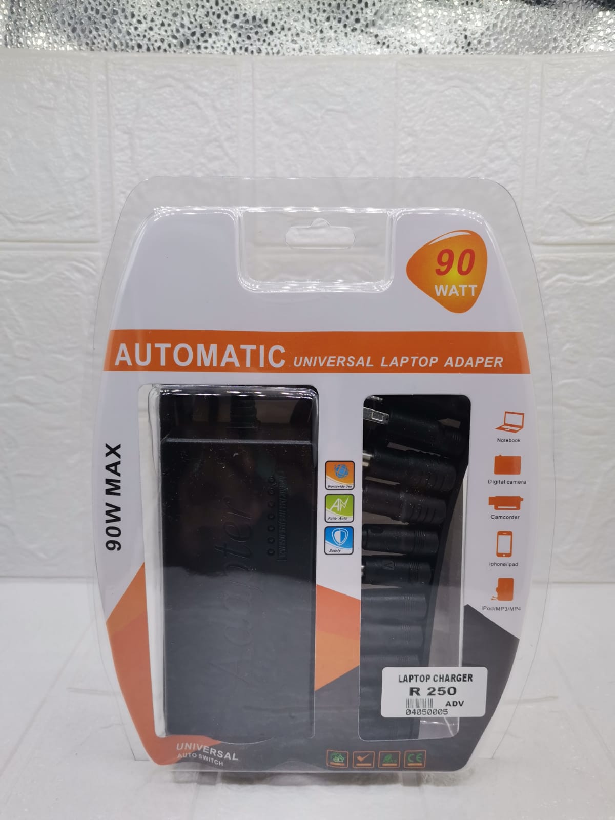 AUTOMATIC UNIVERSAL LAPTOP CHARGER