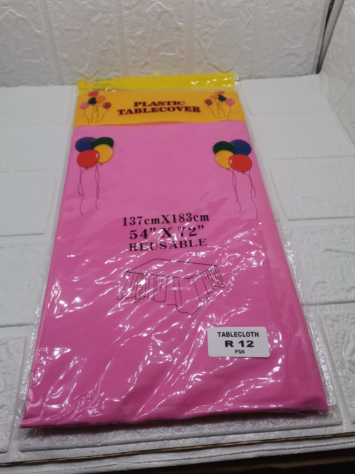 HEAVY DUTY PLASTIC TABLE COVERS