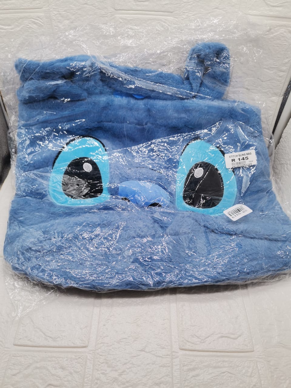 STITCH PLUSH TOTE BAG