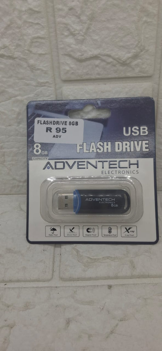 8GB USB FLASH DRIVE