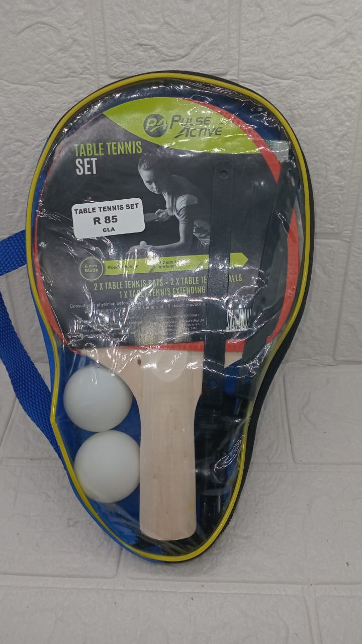 TABLE TENNIS SET