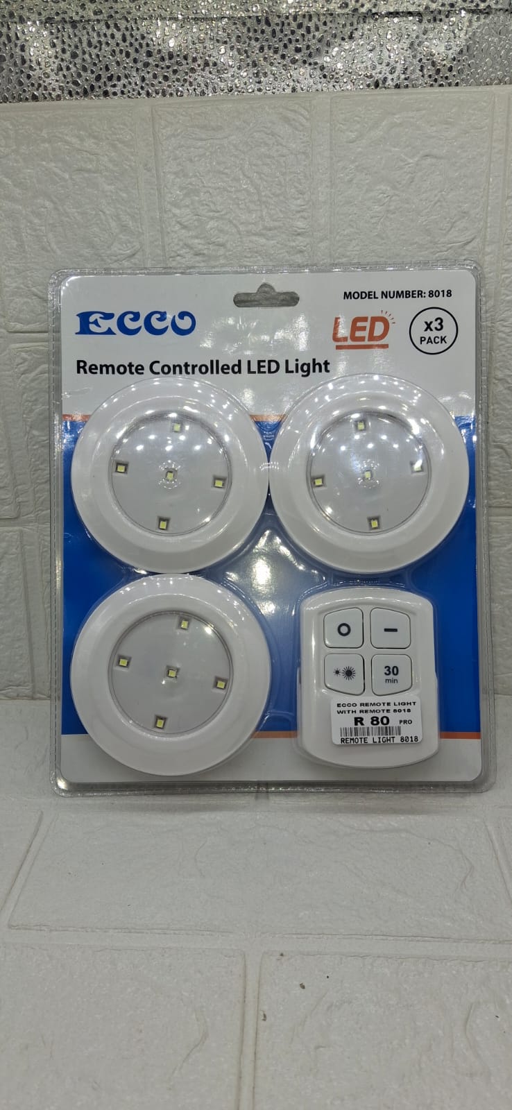 ECCO REMOTE CONTROLLED LED LIGHT