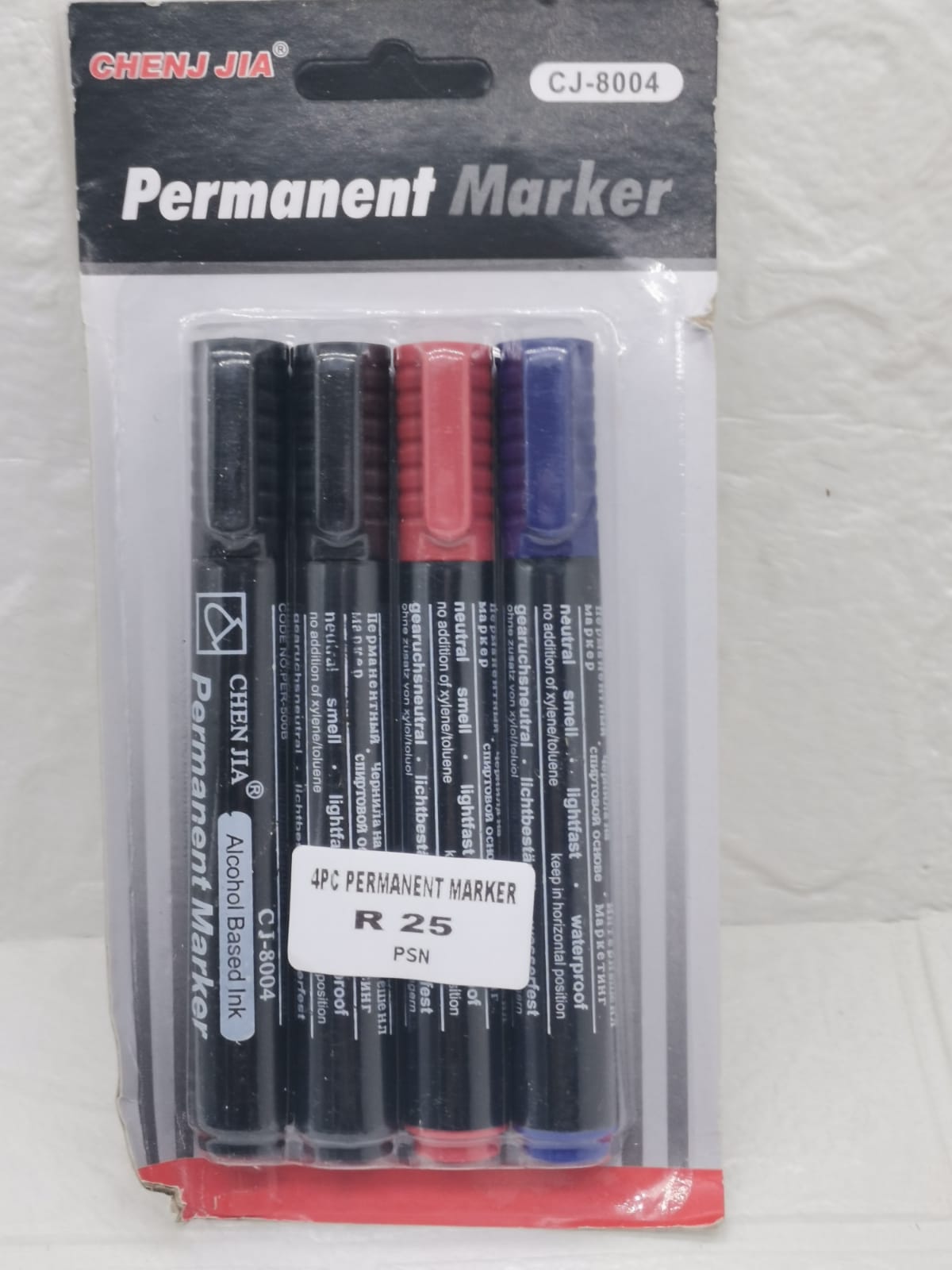 4 PIECE PERMANENT MARKERS
