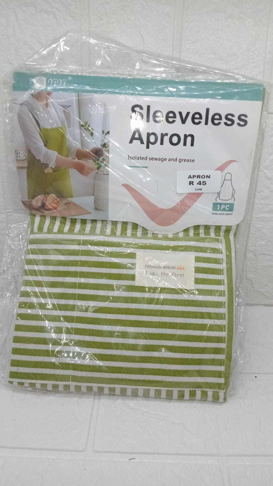 SLEEVELESS APRON