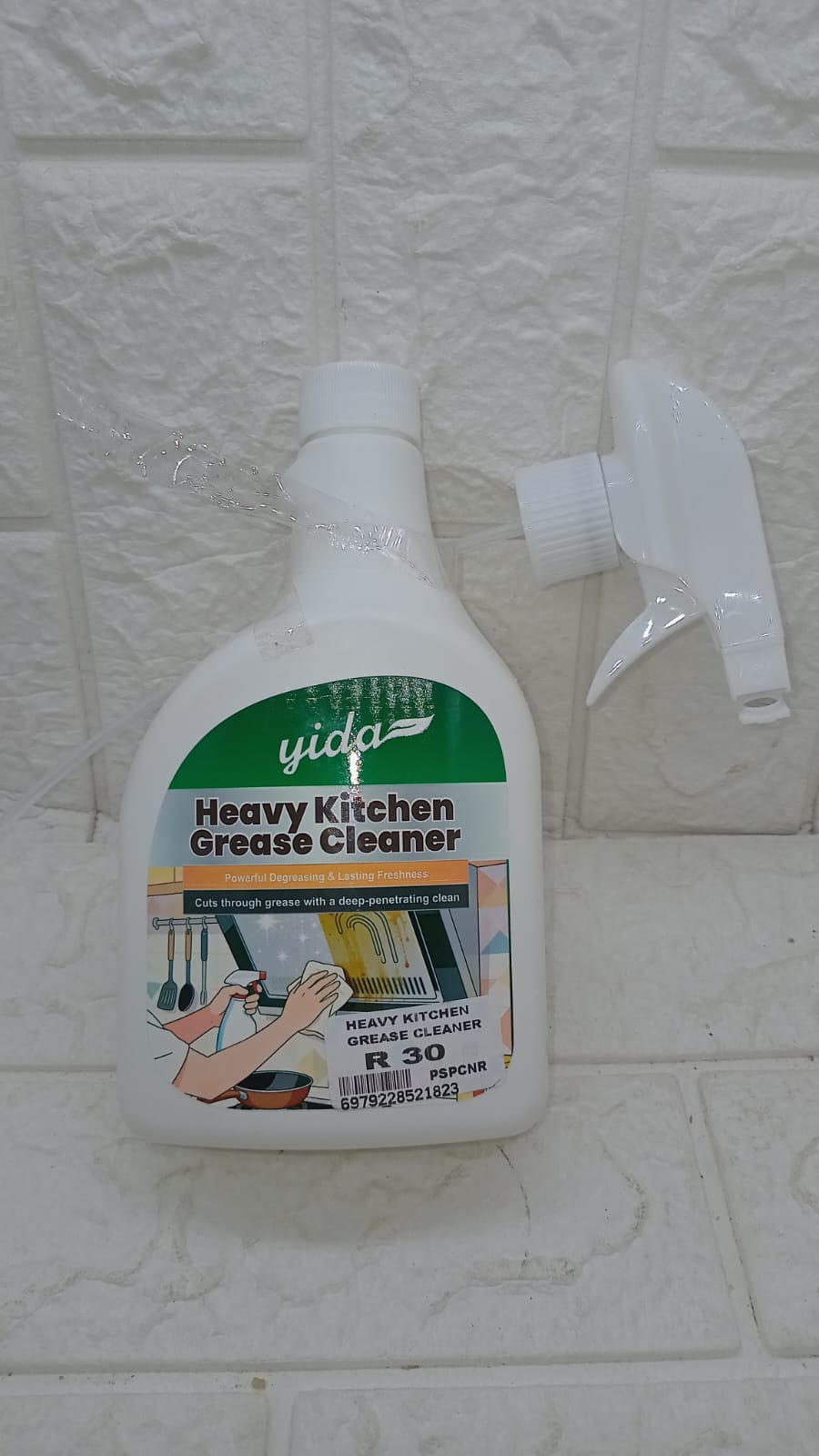 HEAVY KITCHEN GREASE CLEANER