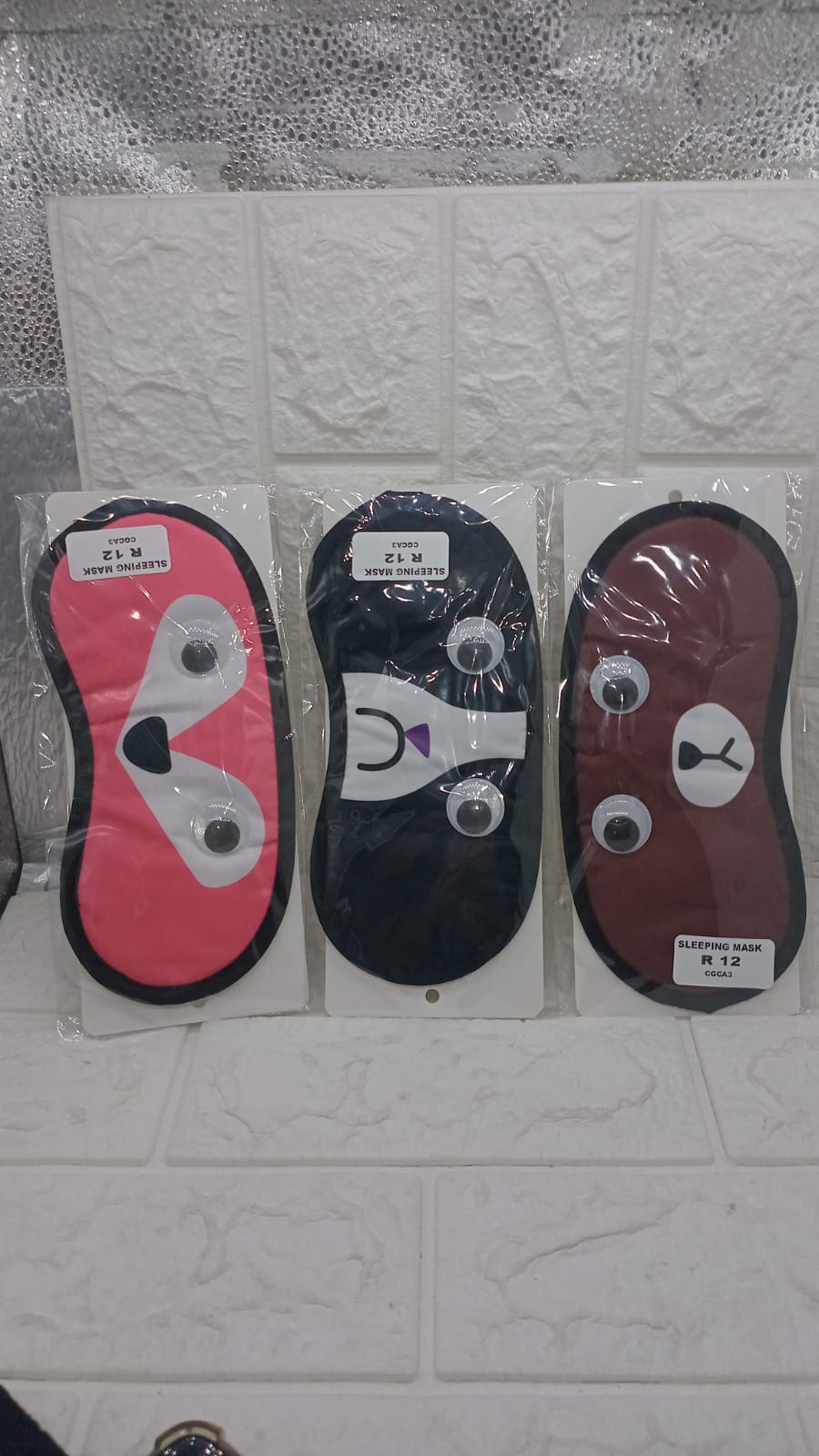 SLEEPING MASK
