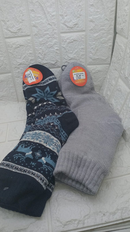 SLIPPER SOCKS