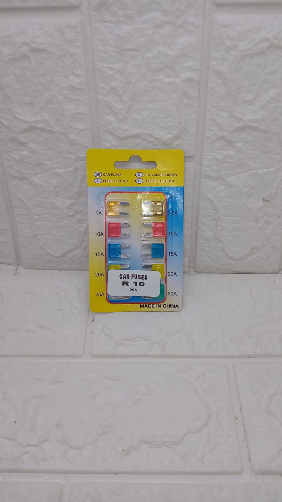 CAR FUSES