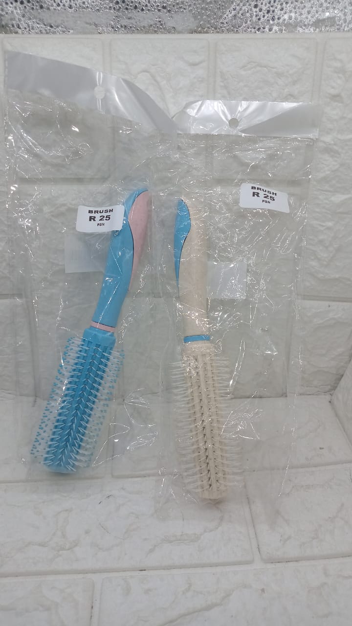ASSORTED HAIR BRUSHES