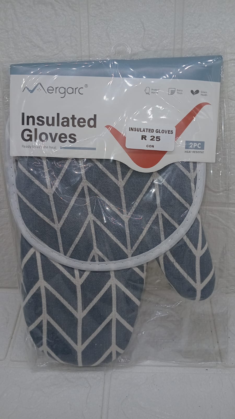 INSULATED GLOVES