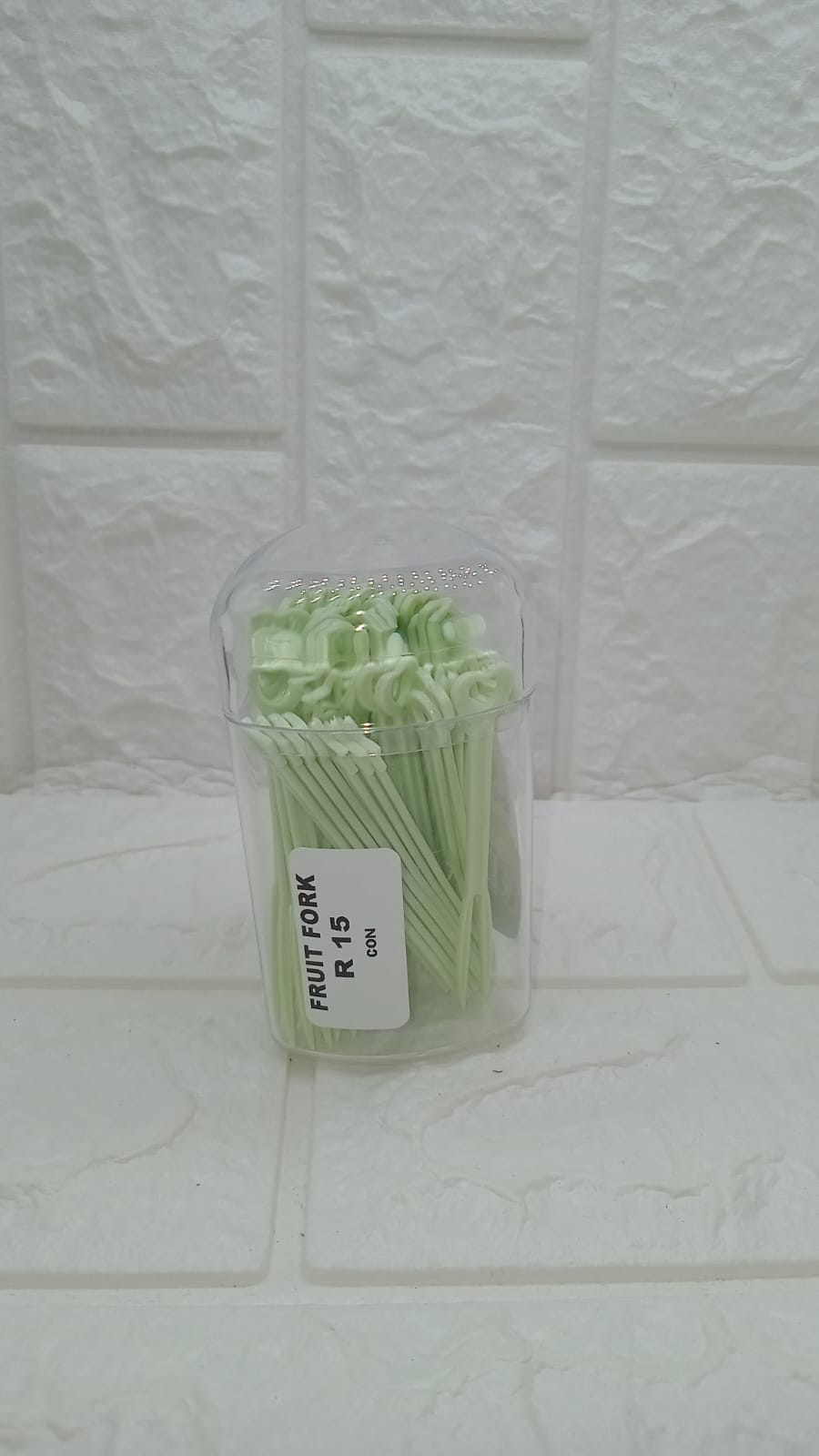 PLASTIC FRUIT FORKS