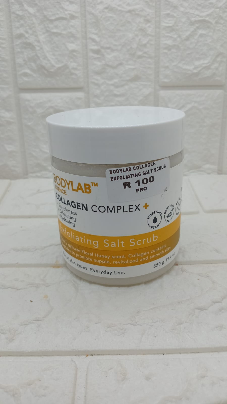 BODYLAB COLLAGEN EXFOLIATING SALT SCRUB