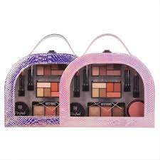 MISS YOUNG MAKE UP KIT