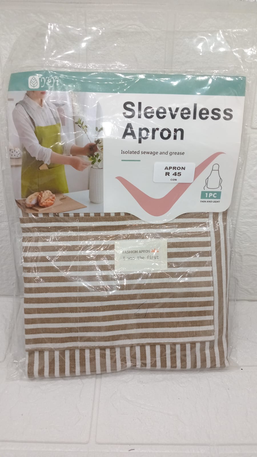 SLEEVELESS APRON