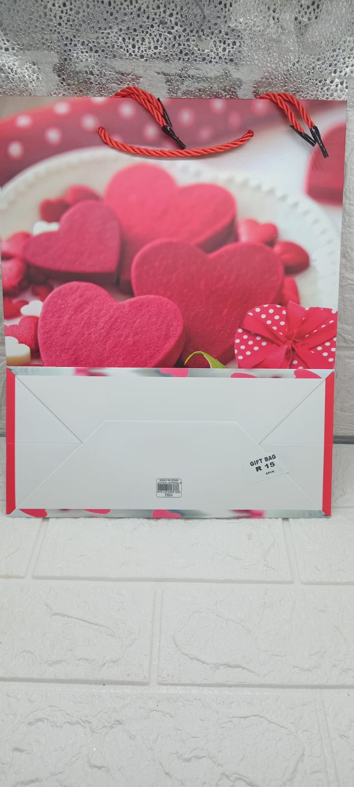 GIFT BAGS