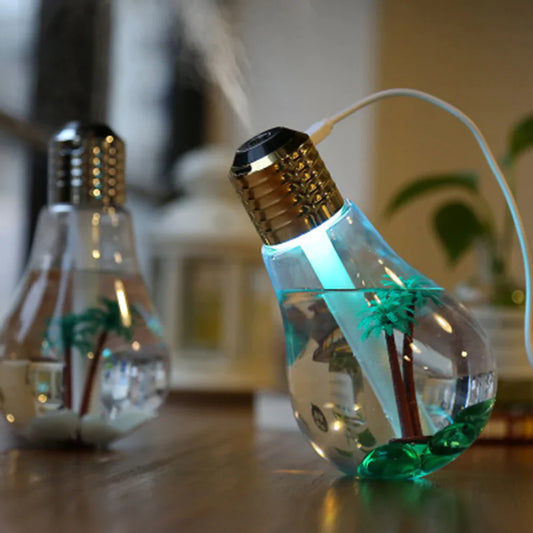 BULB Humidifier**Keep the air clean and moist with this creative humidifier!