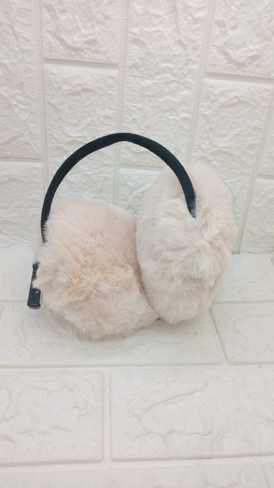 EARMUFFS