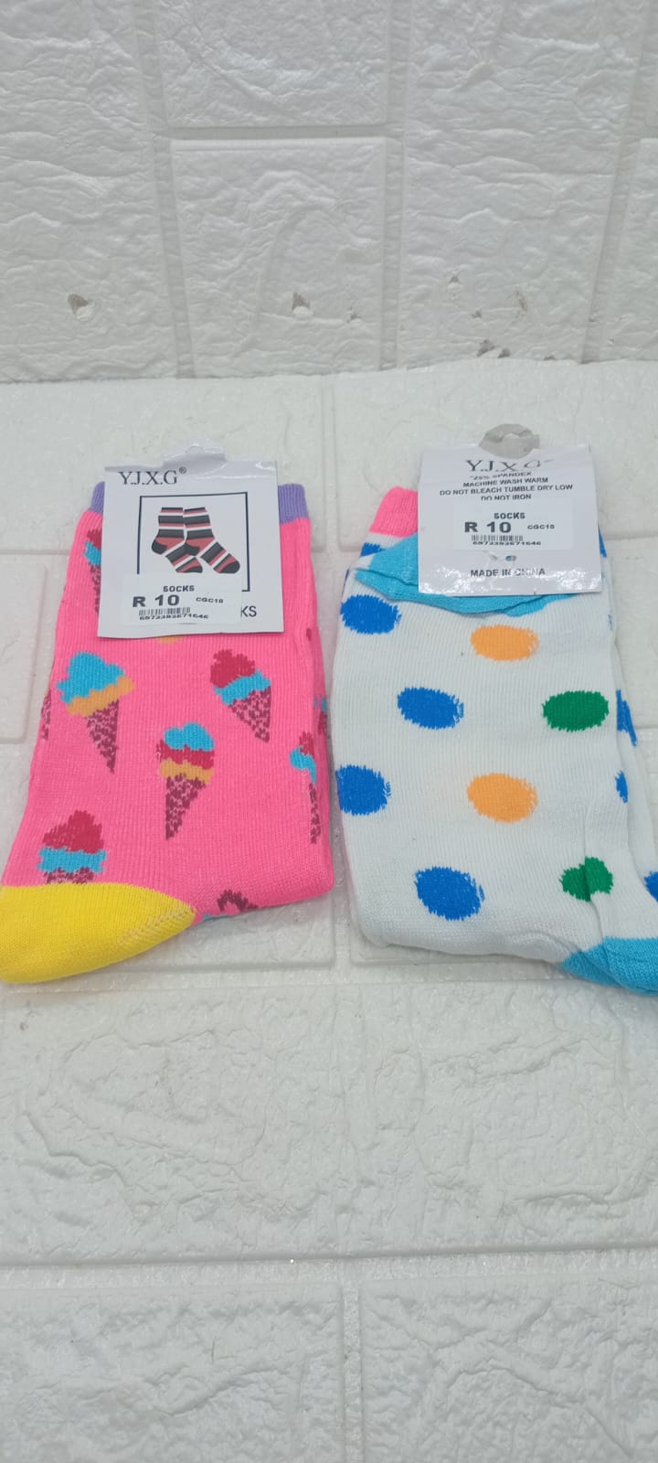 COLOR SOCKS