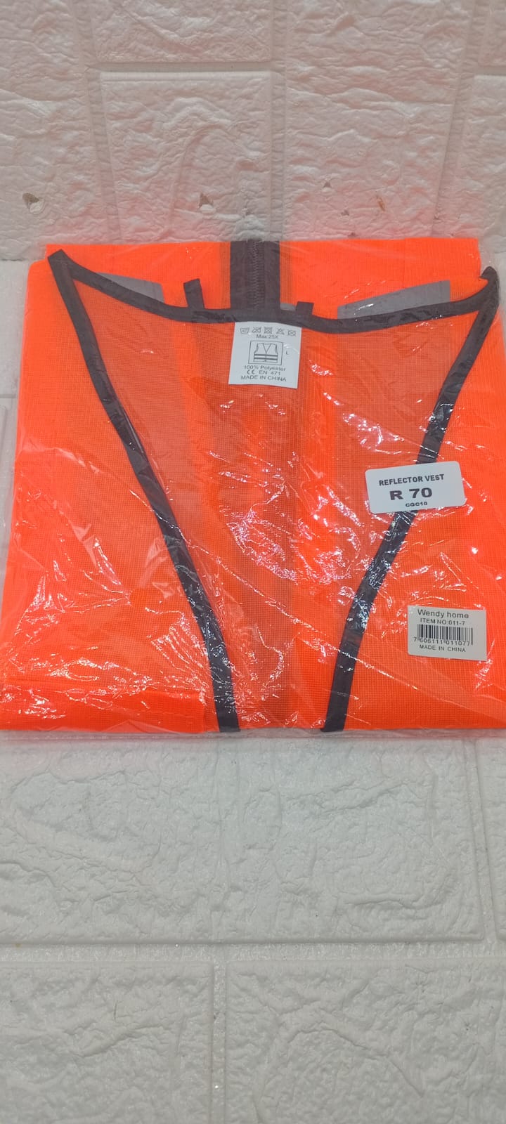 REFLECTOR VEST