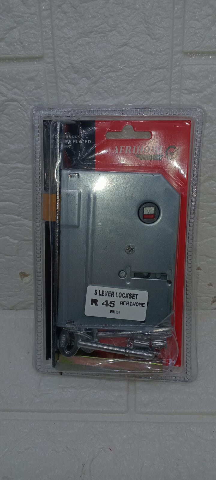 5 LEVER LOCKSET